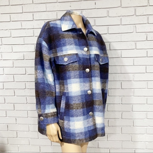 Zara Women’s Plaid Premium Overshirt - Picture 9 of 11